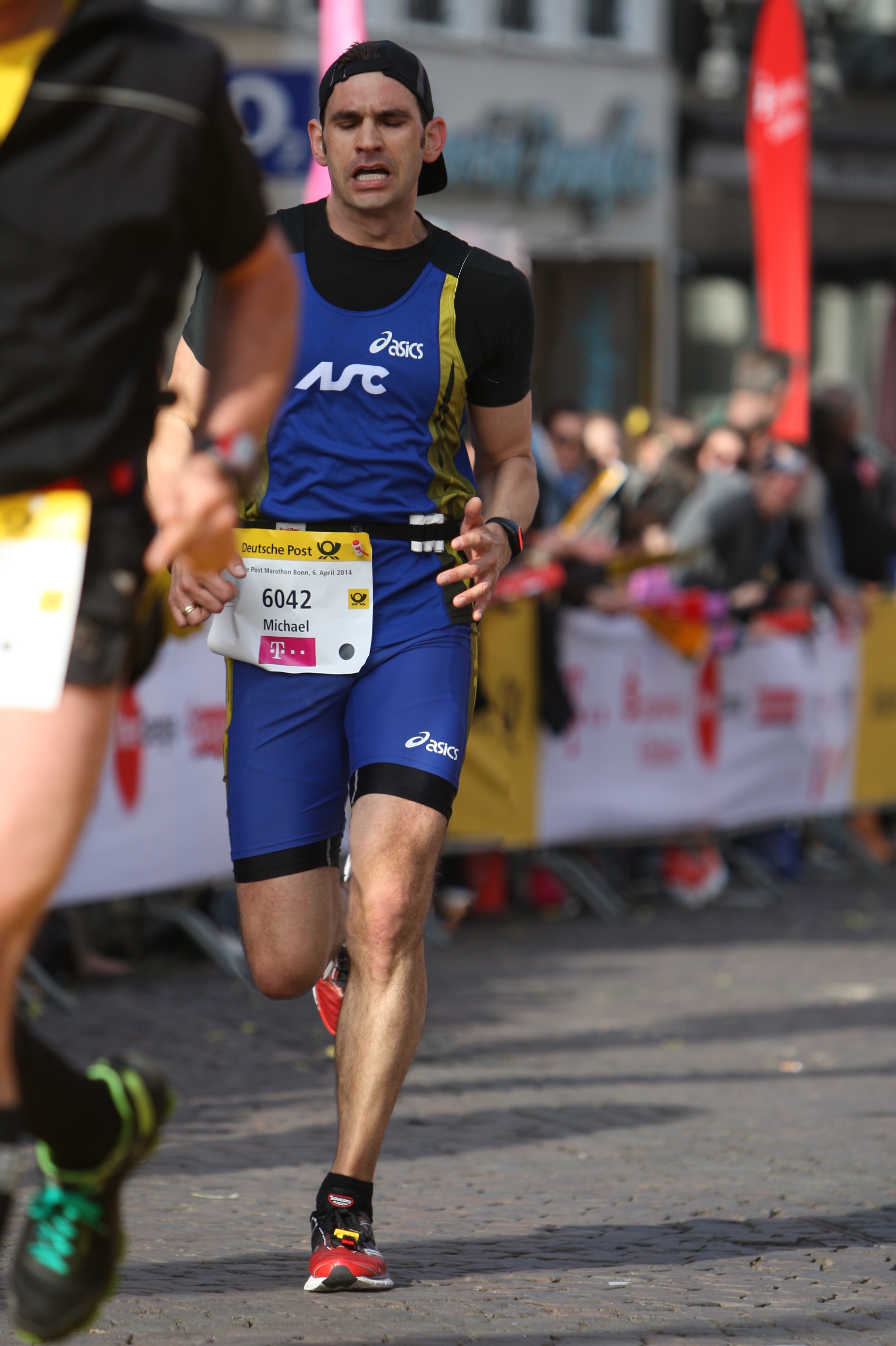 Ich beim Bonner-Halbmarathon-6.4.2014